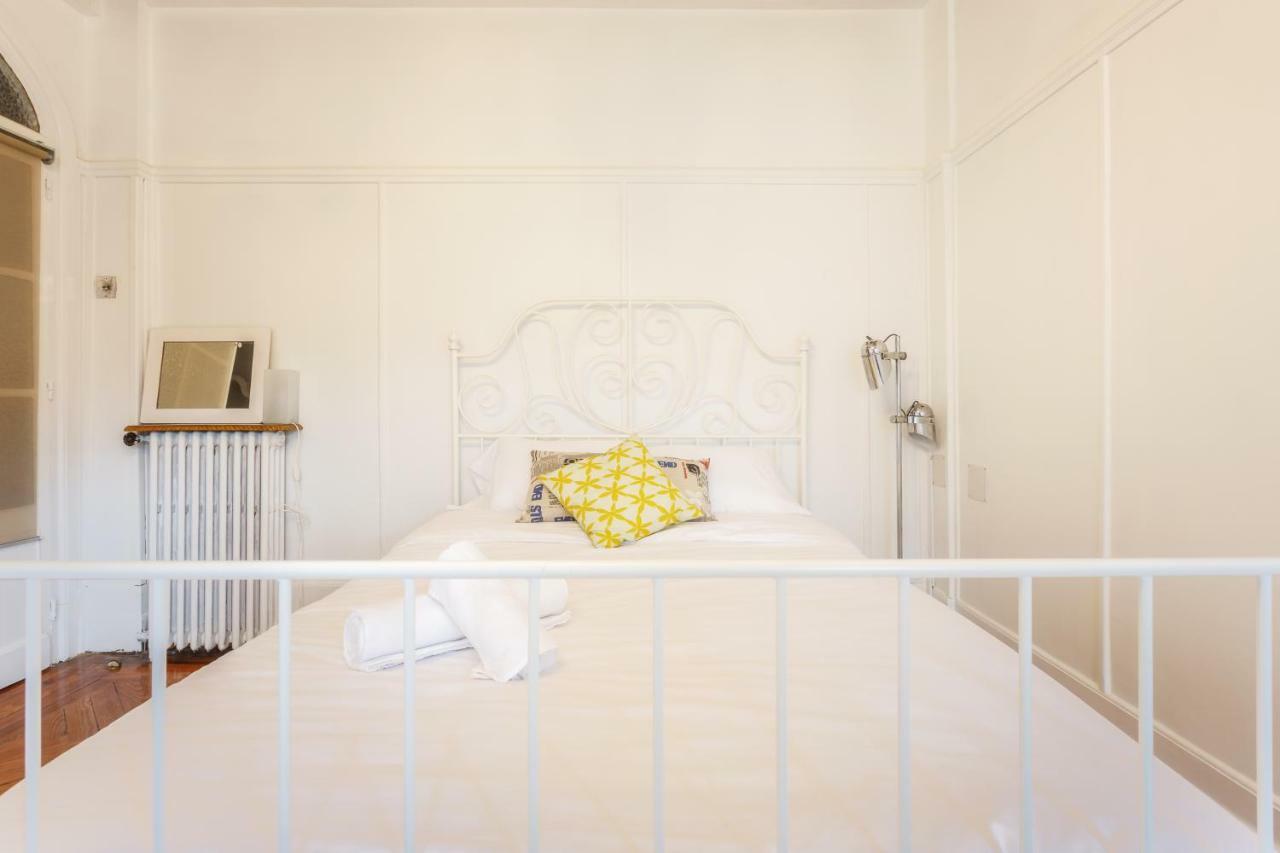 Urban Rooms Habitaciones Con Wifi Y Smart Tv Bilbao Esterno foto