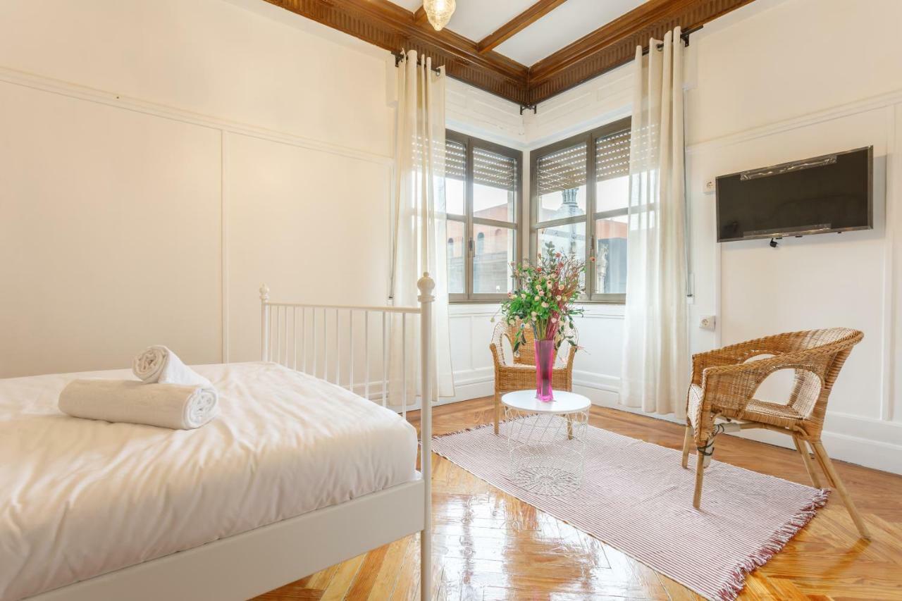 Urban Rooms Habitaciones Con Wifi Y Smart Tv Bilbao Esterno foto