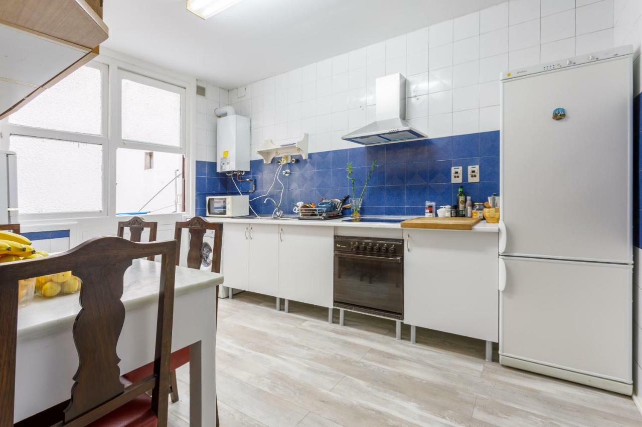 Urban Rooms Habitaciones Con Wifi Y Smart Tv Bilbao Esterno foto