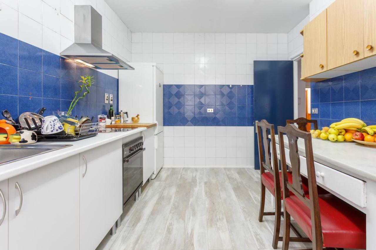 Urban Rooms Habitaciones Con Wifi Y Smart Tv Bilbao Esterno foto