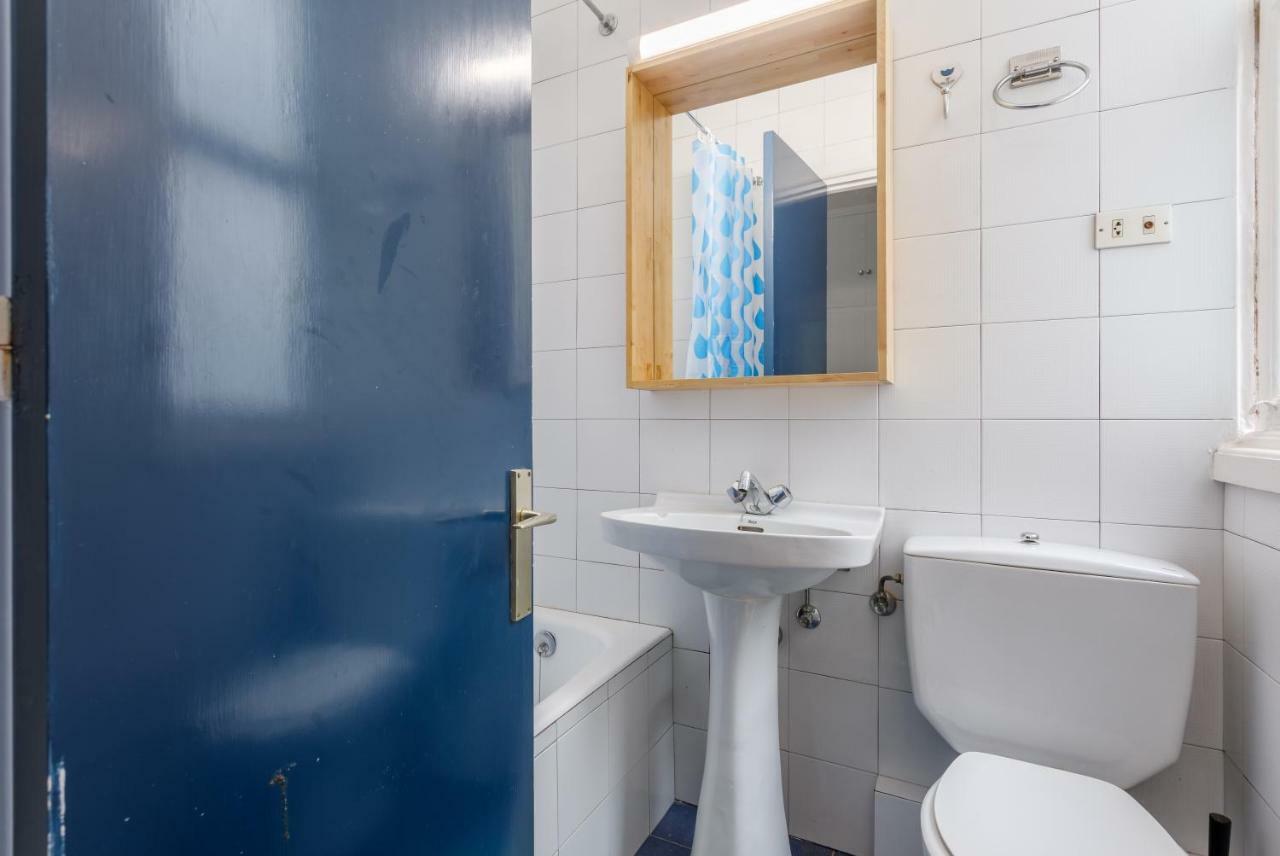 Urban Rooms Habitaciones Con Wifi Y Smart Tv Bilbao Esterno foto